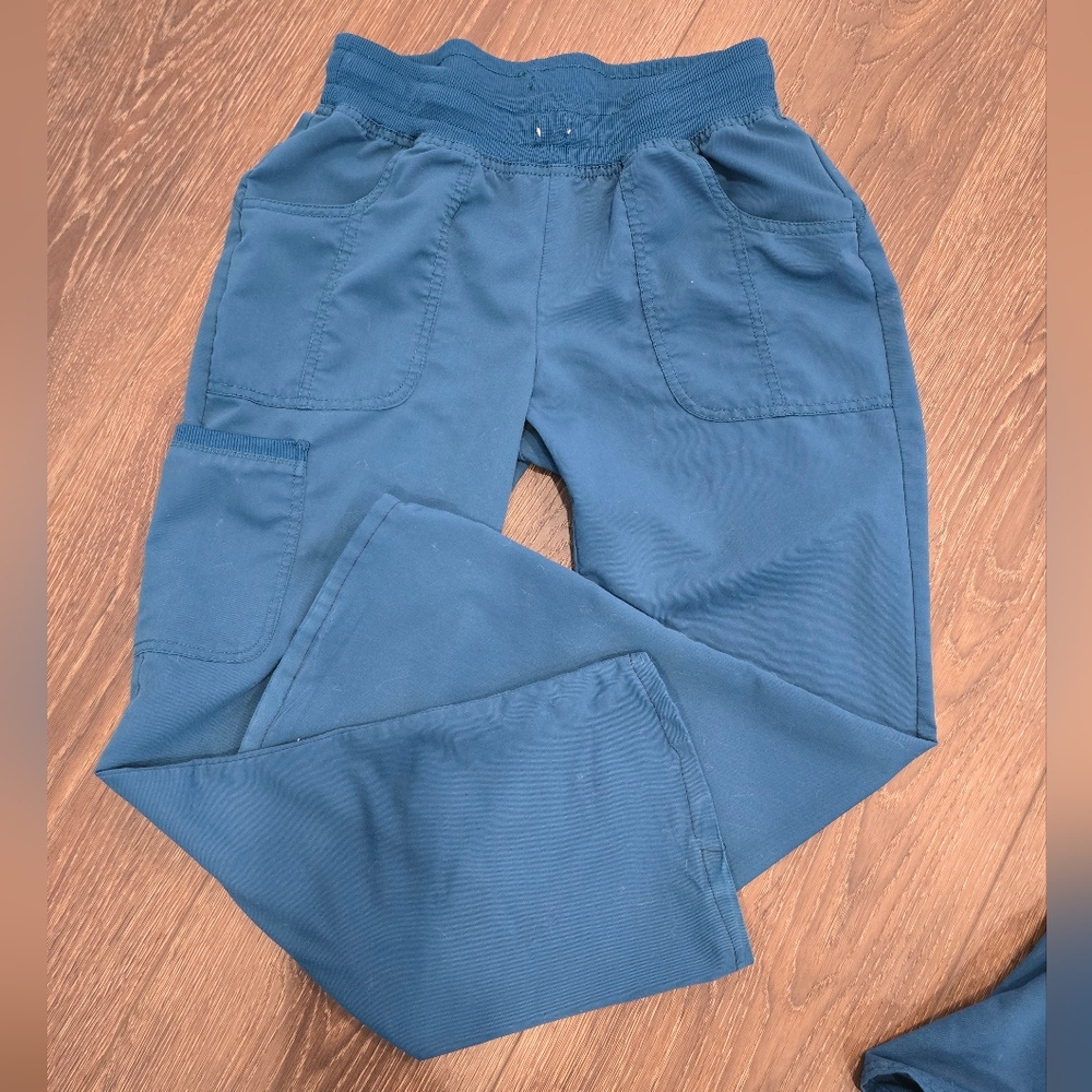 Blue Scrub Set - Picture 3 of 13